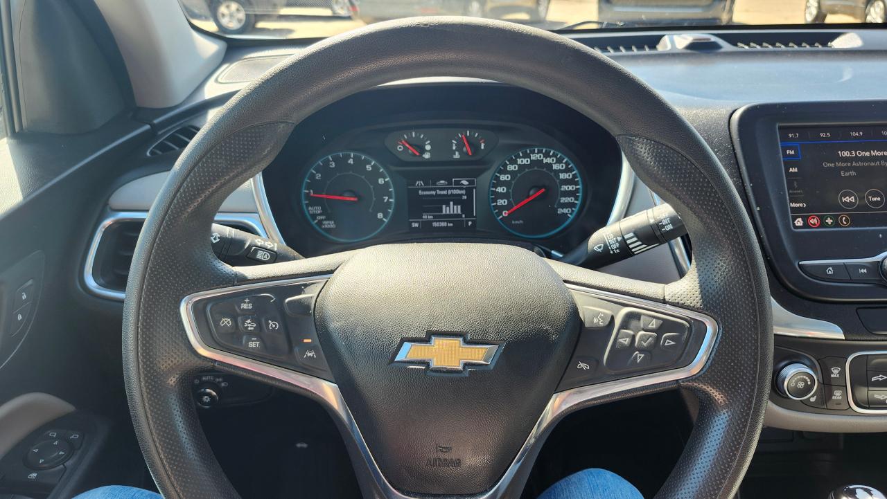 2020 Chevrolet Equinox AWD, Remote Start, BU Cam, Htd Seats, Lane assist - Photo #17