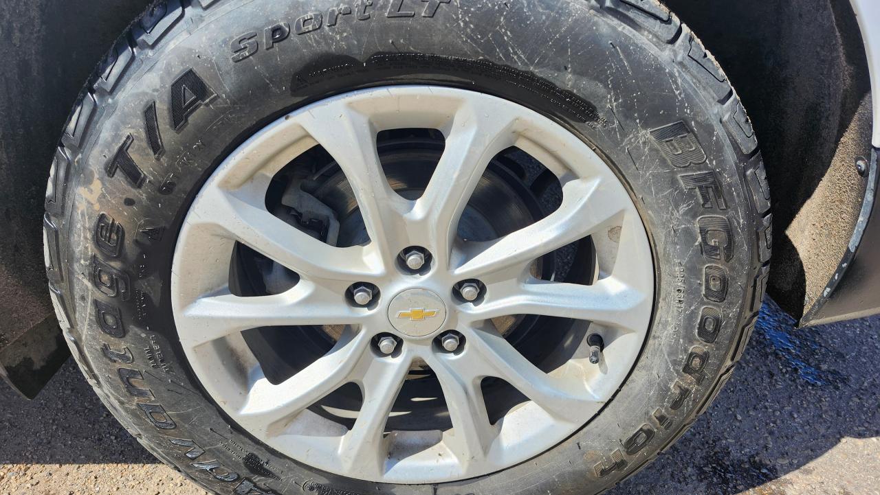 2020 Chevrolet Equinox AWD, Remote Start, BU Cam, Htd Seats, Lane assist - Photo #8