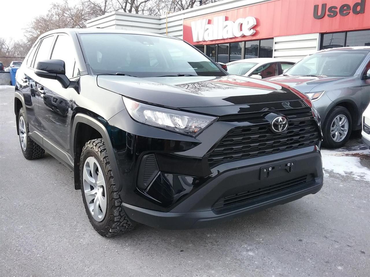 Used 2022 Toyota RAV4 LE | AWD | Heated Seats & Steering Wheel for sale in Ottawa, ON