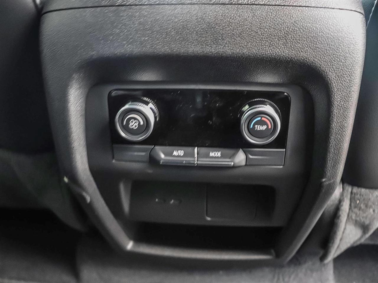 2025 Buick Enclave Sport Touring Photo