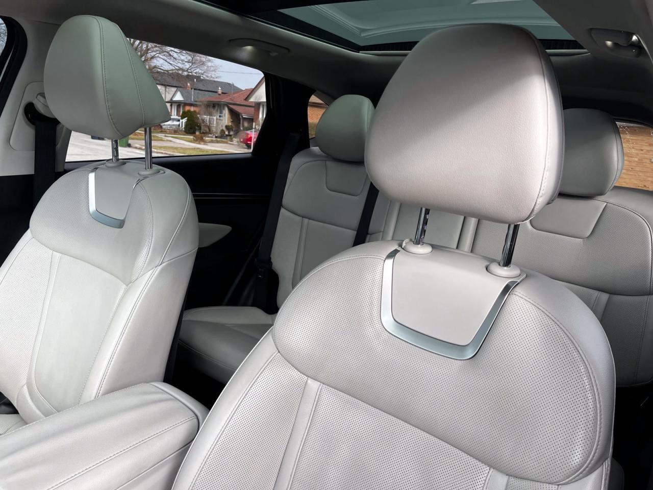 2022 Hyundai Tucson Hybrid Luxury - Photo #18
