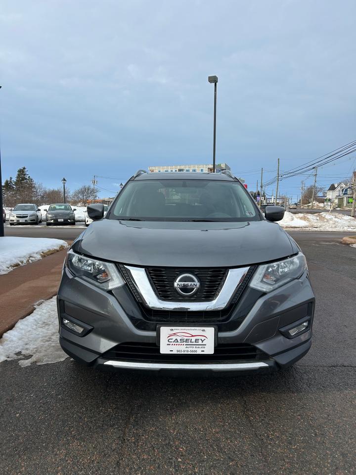 2018 Nissan Rogue SV - Photo #2