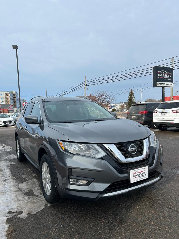 2018 Nissan Rogue SV - Photo #3