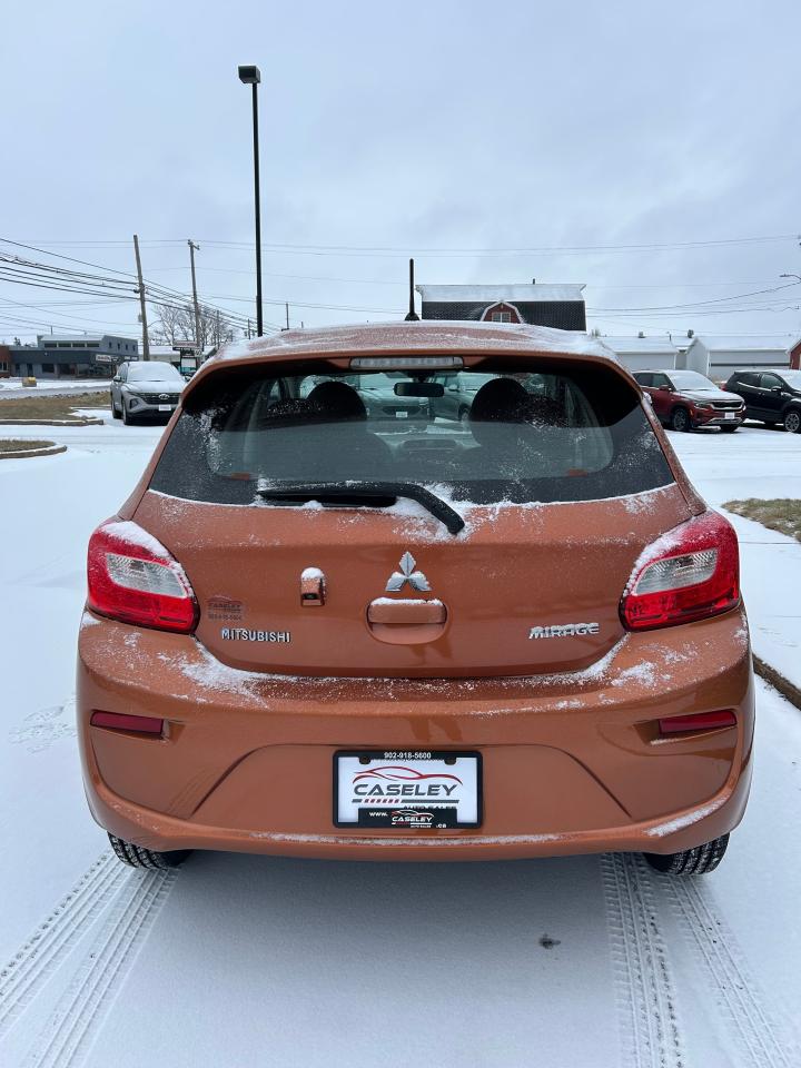 2018 Mitsubishi Mirage ES - Photo #5