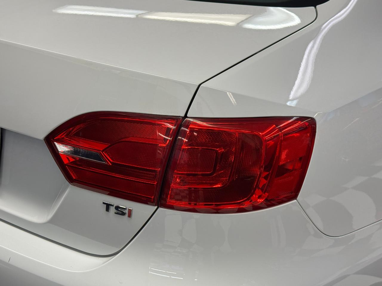 2014 Volkswagen Jetta Comfortline+New Brakes+A/C+Heated Seats - Photo #51