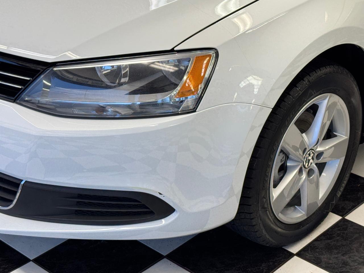 2014 Volkswagen Jetta Comfortline+New Brakes+A/C+Heated Seats Photo37