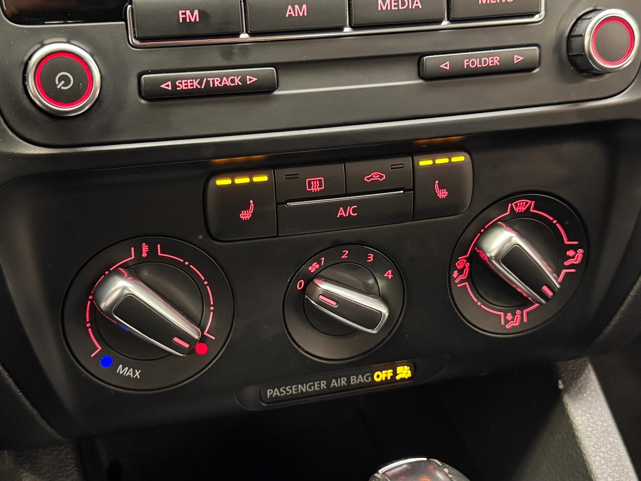 2014 Volkswagen Jetta Comfortline+New Brakes+A/C+Heated Seats - Photo #27