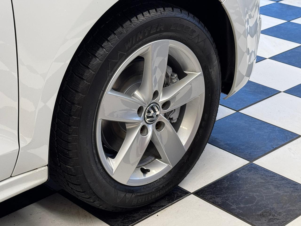 2014 Volkswagen Jetta Comfortline+New Brakes+A/C+Heated Seats - Photo #47