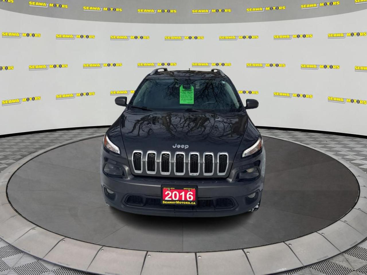 2016 Jeep Cherokee North - Photo #7