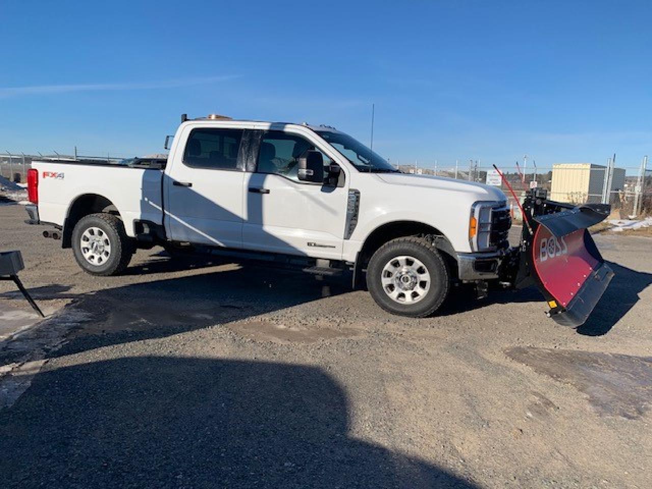 2023 Ford F-250 XLT 4WD Crew Cab 6.75' Box - Photo #4