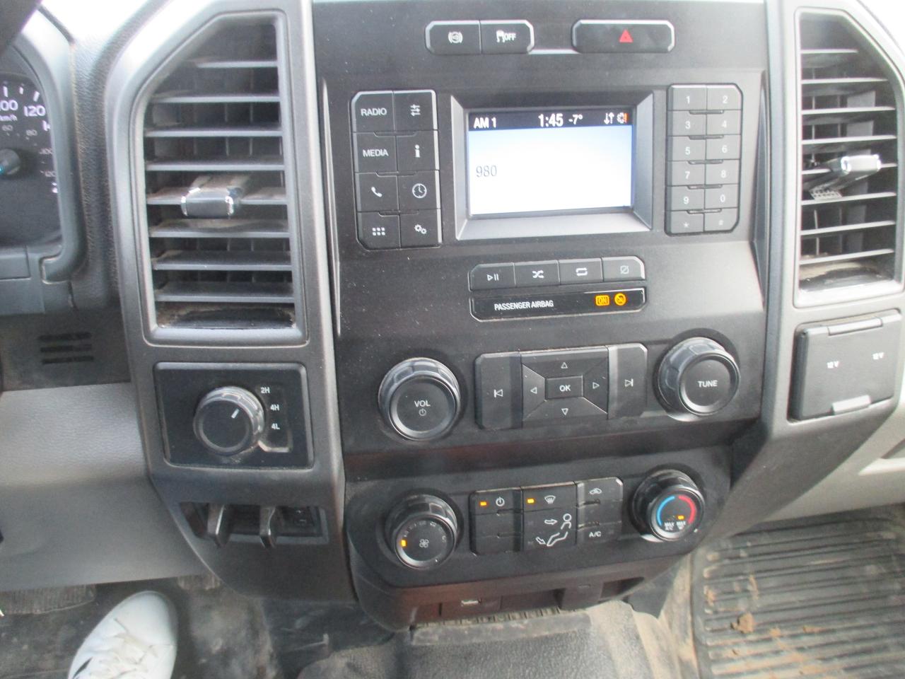 2022 Ford F-550 CREW CAB 4X4 12 Ft.STEEL DUMP BODY.203 IN W/BASE - Photo #13