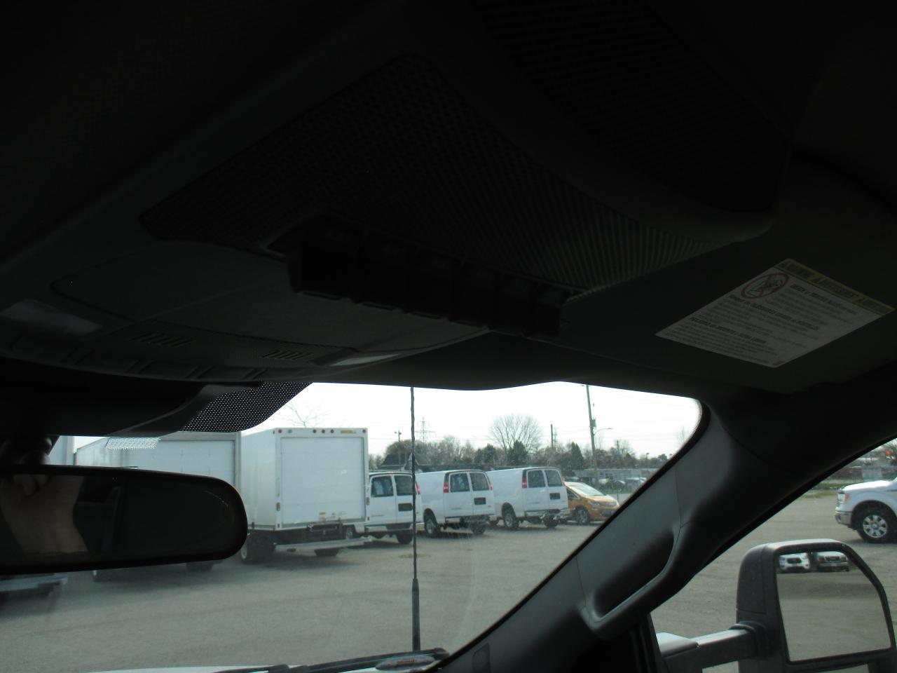 2022 Ford F-550 CREW CAB 4X4 12 Ft.STEEL DUMP BODY.203 IN W/BASE - Photo #21