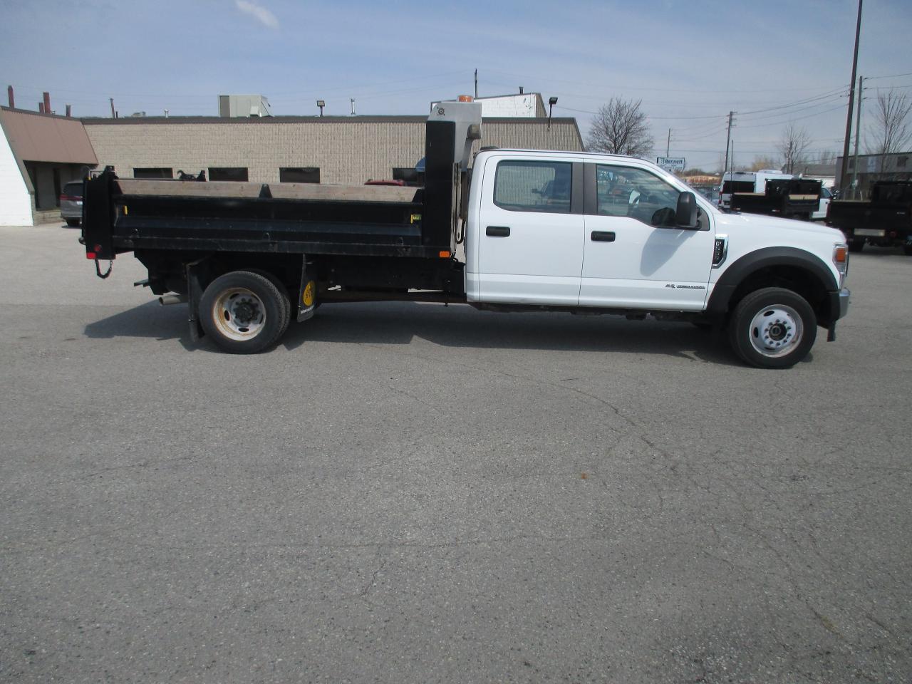 2022 Ford F-550 CREW CAB 4X4 12 Ft.STEEL DUMP BODY.203 IN W/BASE - Photo #4