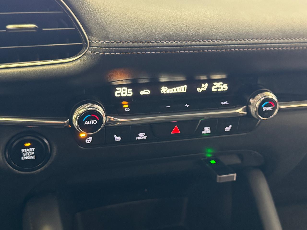 2019 Mazda MAZDA3 GS AWD+Camera+Blind Spot+Heated Steering Photo33