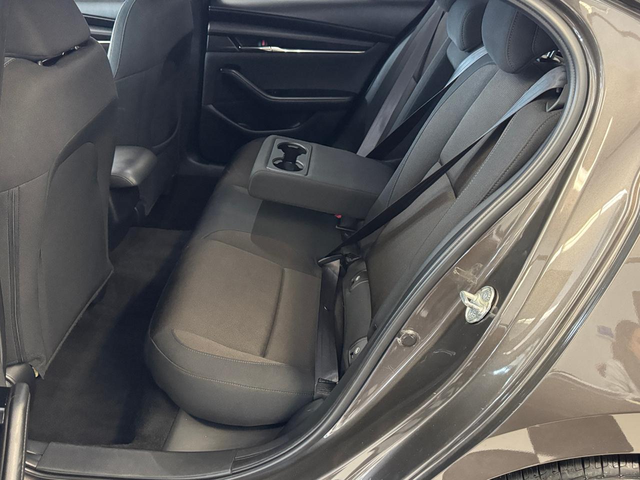 2019 Mazda MAZDA3 GS AWD+Camera+Blind Spot+Heated Steering Photo22