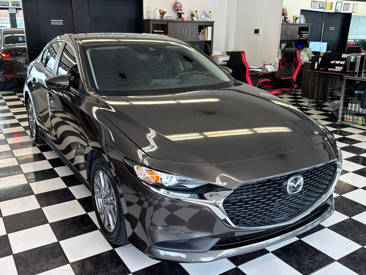 2019 Mazda MAZDA3 GS AWD+Camera+Blind Spot+Heated Steering Photo8
