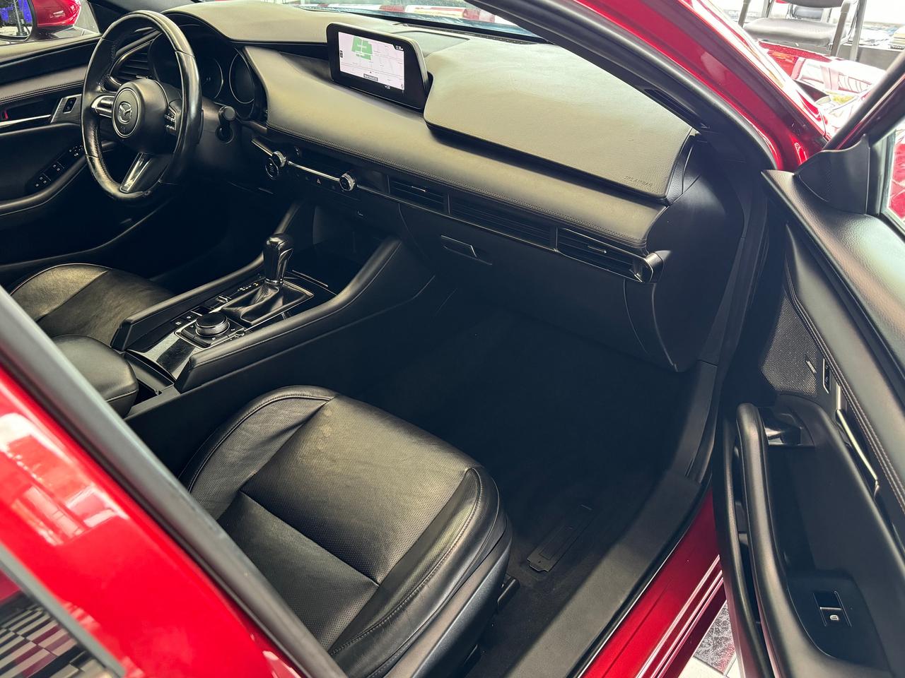 2020 Mazda MAZDA3 GT+Leather+Roof+GPS+Adaptive Cruise+CLEAN CARFAX Photo