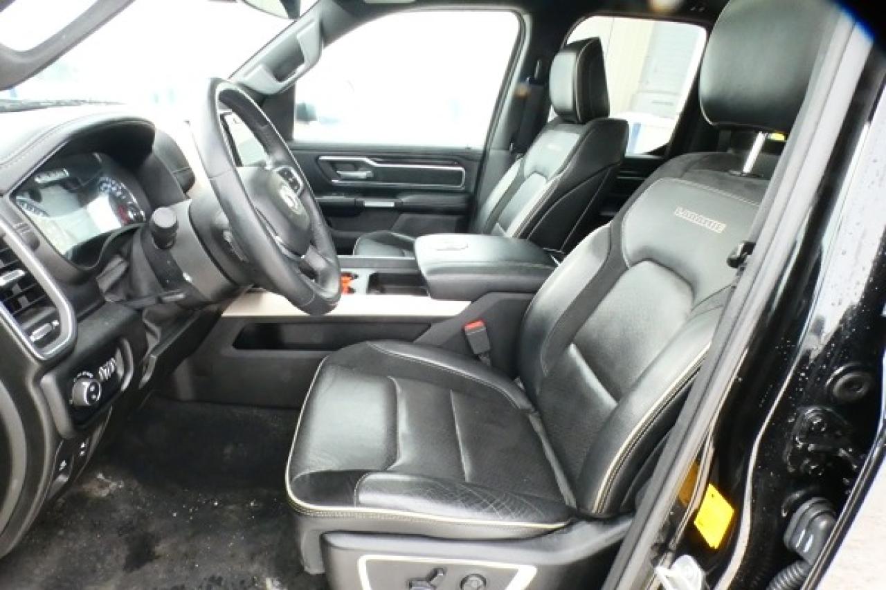 2019 Dodge Ram 1500 Laramie 4x4 Quad Cab w/H&C L.wrap, S/R, NAV, BUC - Photo #10