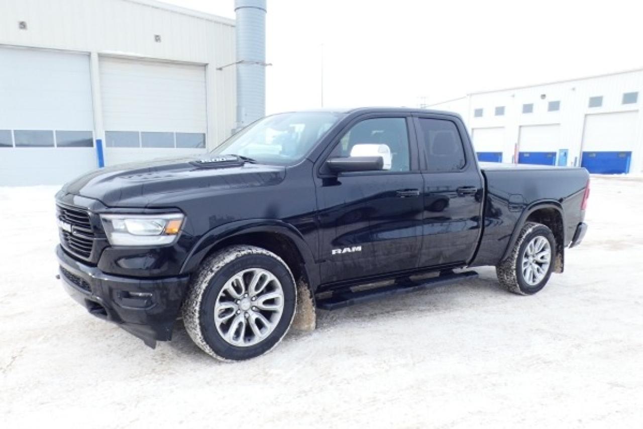 2019 Dodge Ram 1500 Laramie 4x4 Quad Cab w/H&C L.wrap, S/R, NAV, BUC - Photo #2