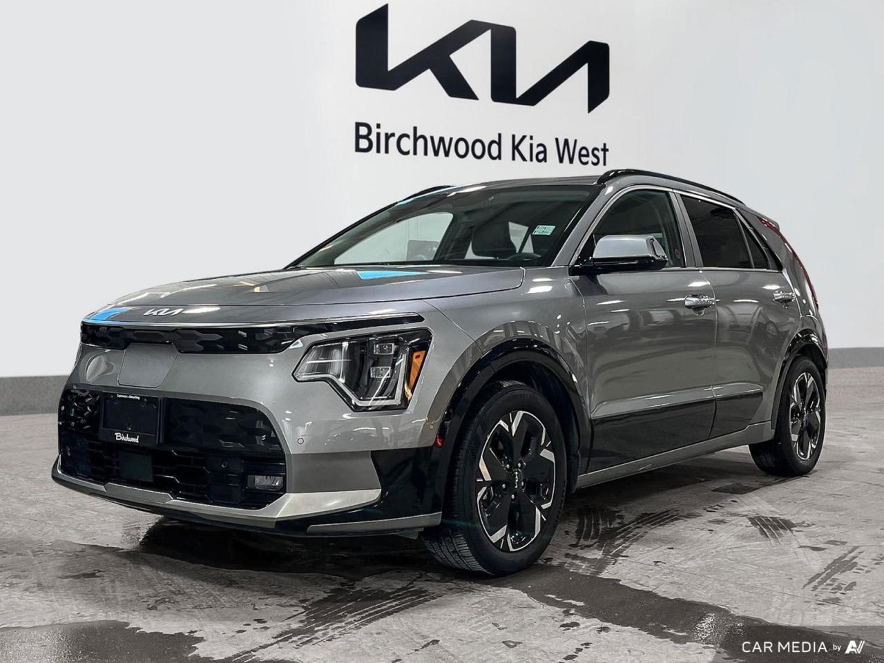 Used 2023 Kia NIRO EV Limited Local | $2500 Rebate for sale in Winnipeg, MB