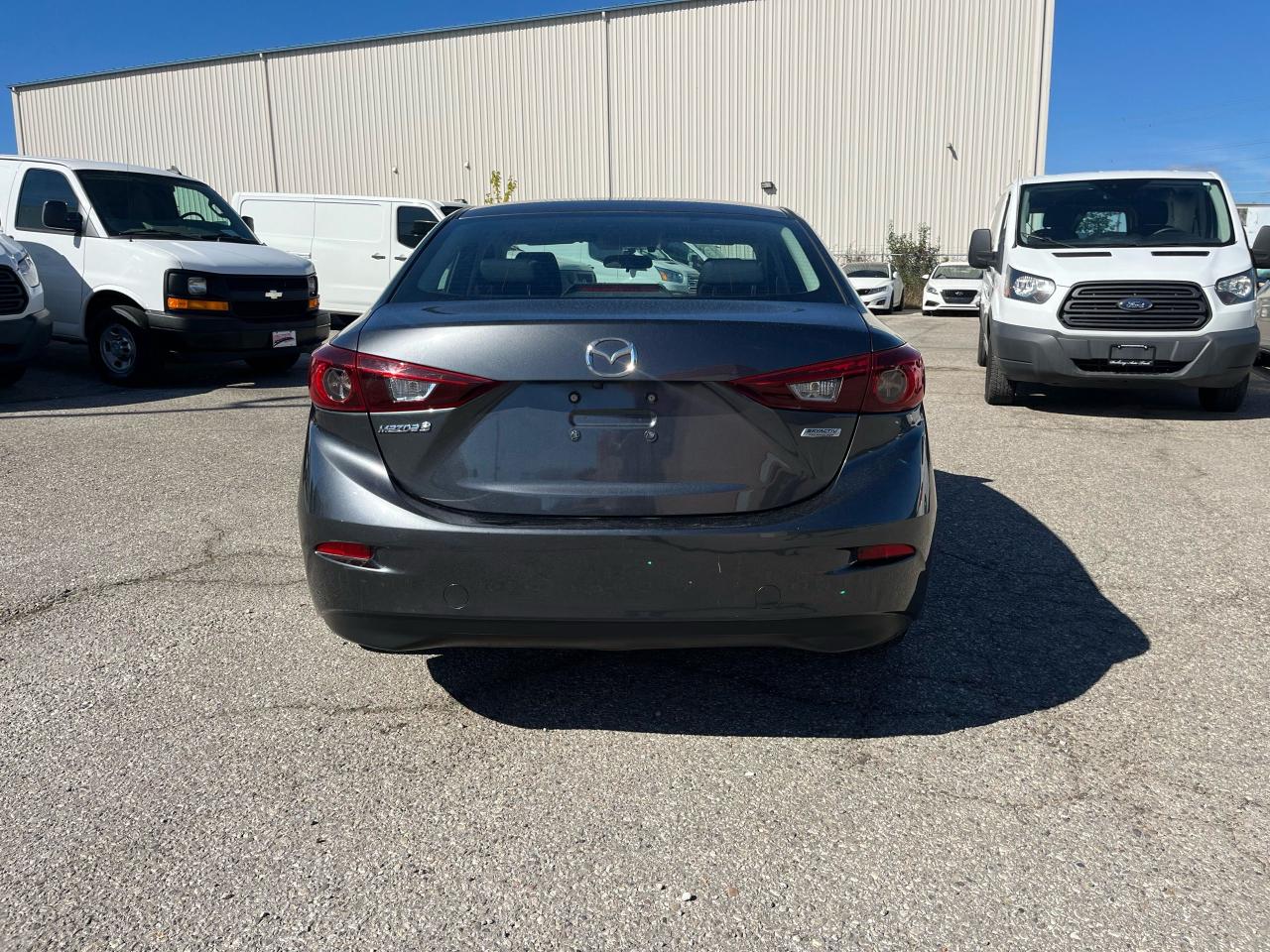 2016 Mazda MAZDA3 GS - Photo #5