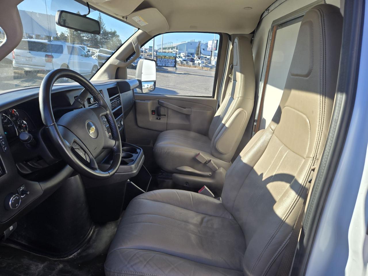 2023 Chevrolet Express 3500 Aerocell 3500 Van 139" - Photo #13