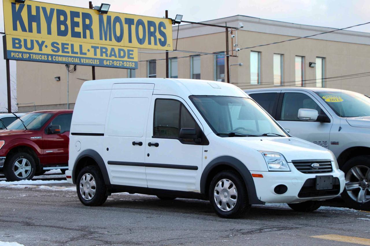 Used 2011 Ford Transit Connect XLT for sale in Brampton, ON