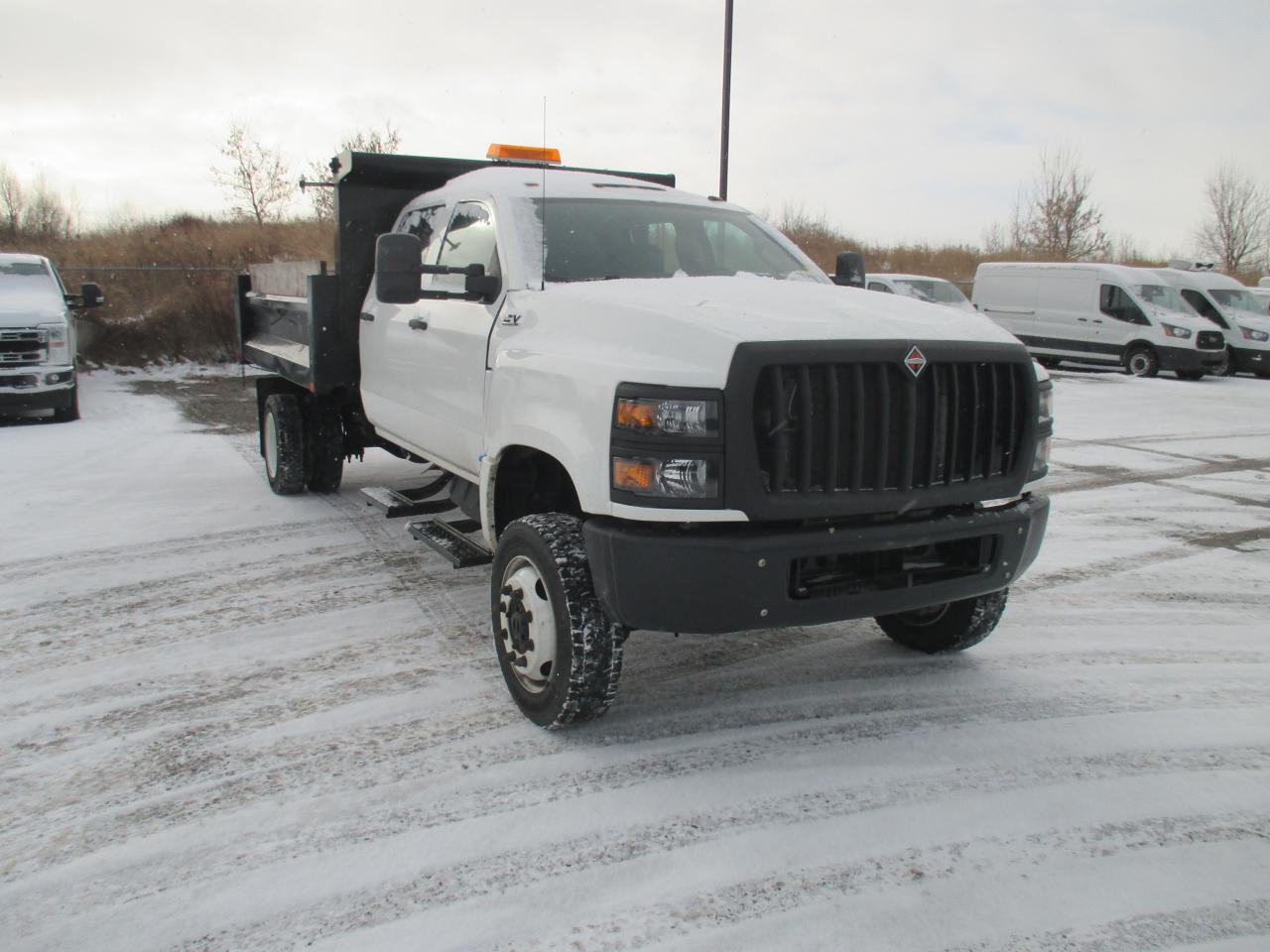 2022 International CV515 CREW CAB 4X4 12 Ft.STEEL DUMP BODY - Photo #3