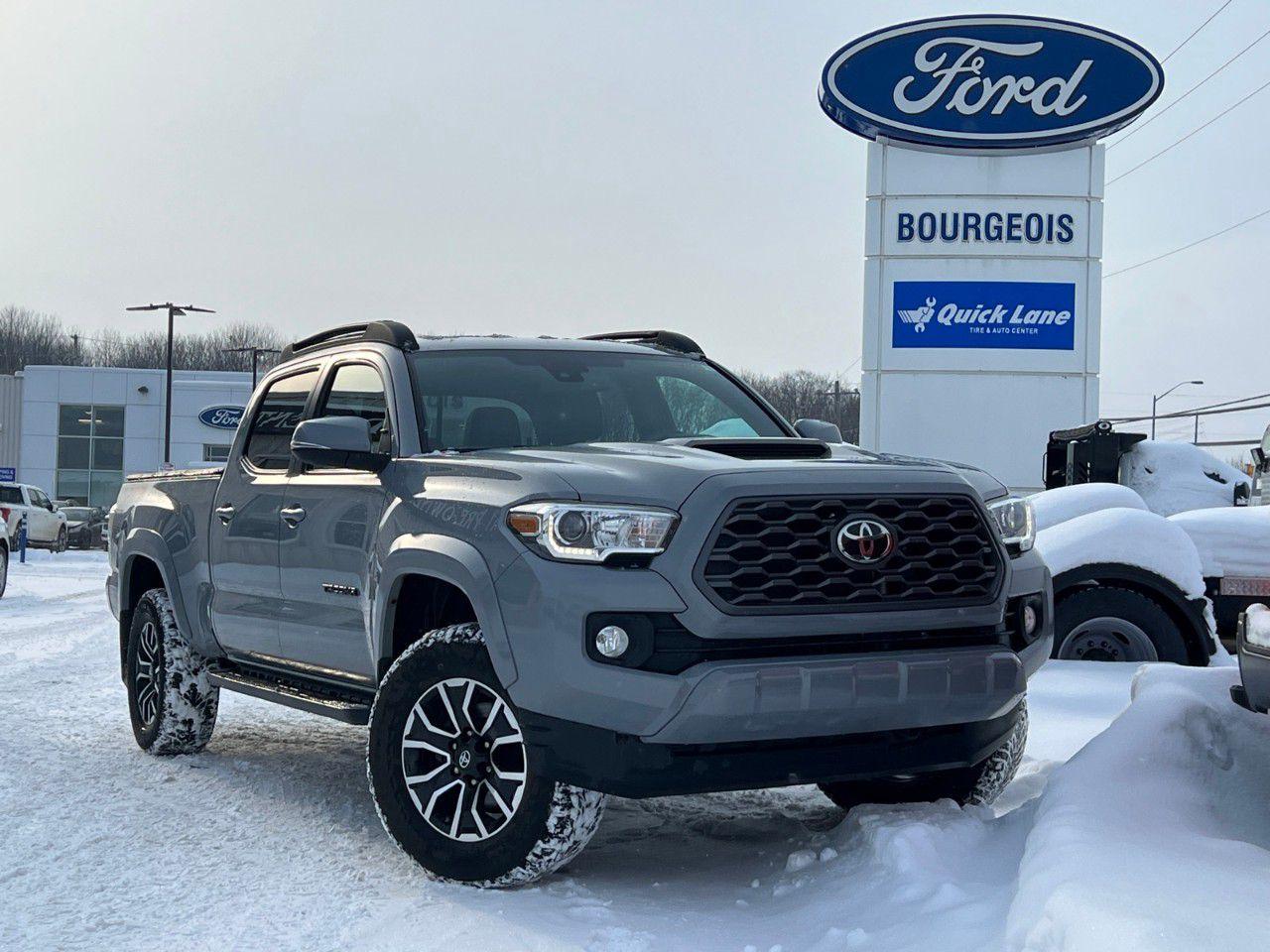 Used 2020 Toyota Tacoma  for sale in Midland, ON