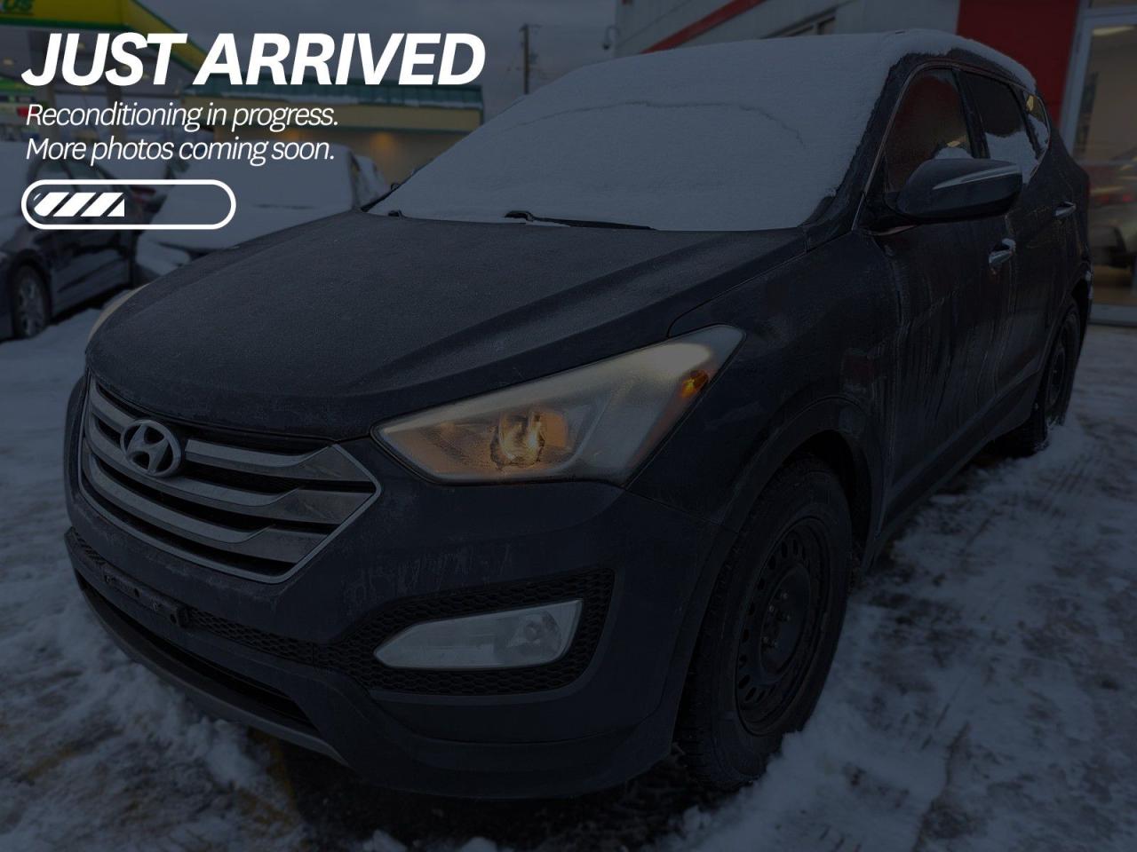 Used 2016 Hyundai Santa Fe Sport 2.4 Luxury $166 BI-WEEKLY - NO REPORTED ACCIDENTS, SMOKE-FREE, PET-FREE, LOCAL TRADE for sale in Cranbrook, BC