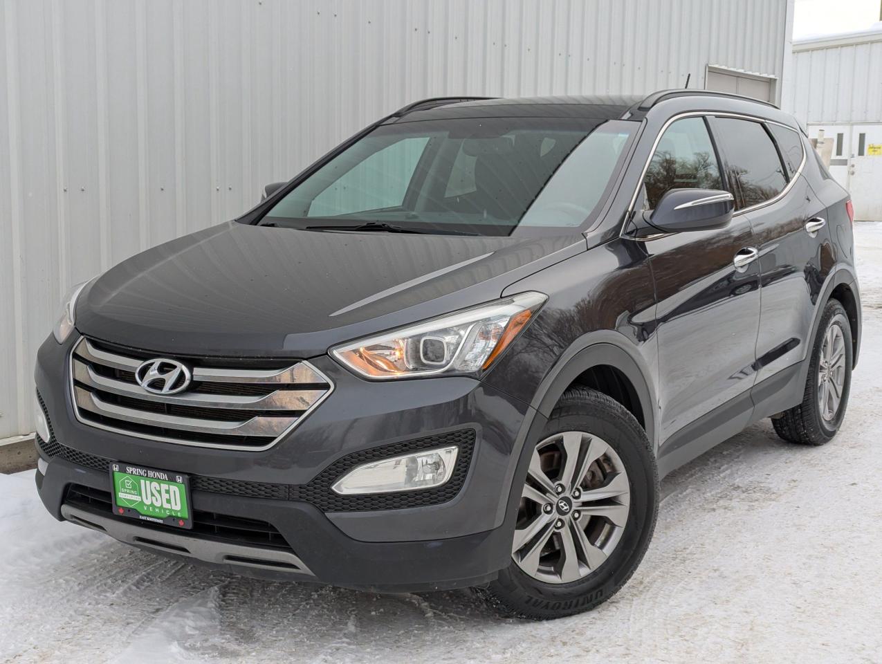 Used 2016 Hyundai Santa Fe Sport 2.4 Luxury $157 BI-WEEKLY - NO REPORTED ACCIDENTS, SMOKE-FREE, PET-FREE, LOCAL TRADE for sale in Cranbrook, BC