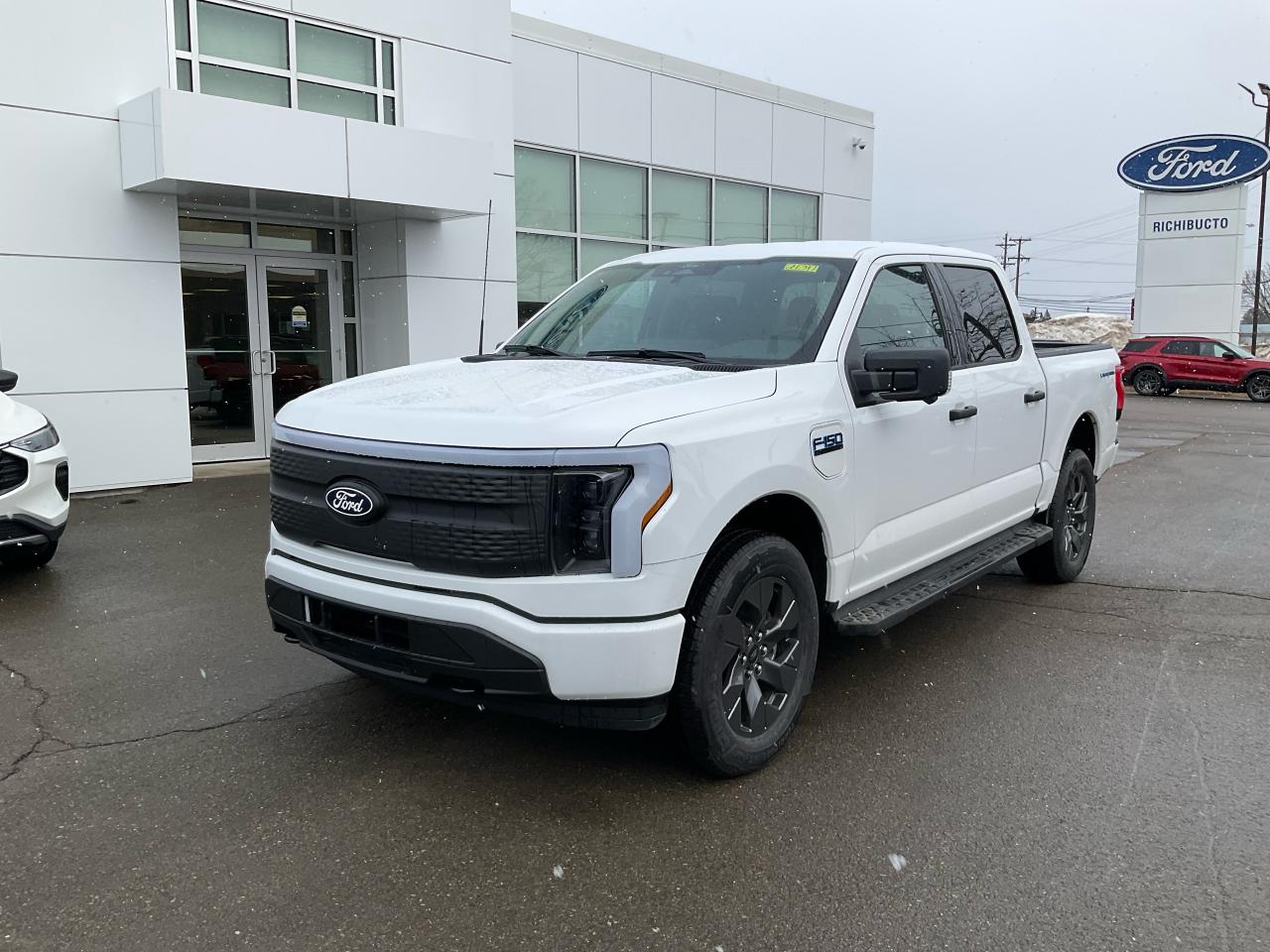 Image - 2024 Ford F-150 Lightning XLT