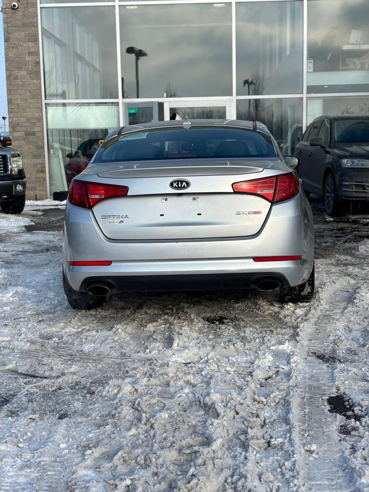 2012 Kia Optima EX - Photo #6