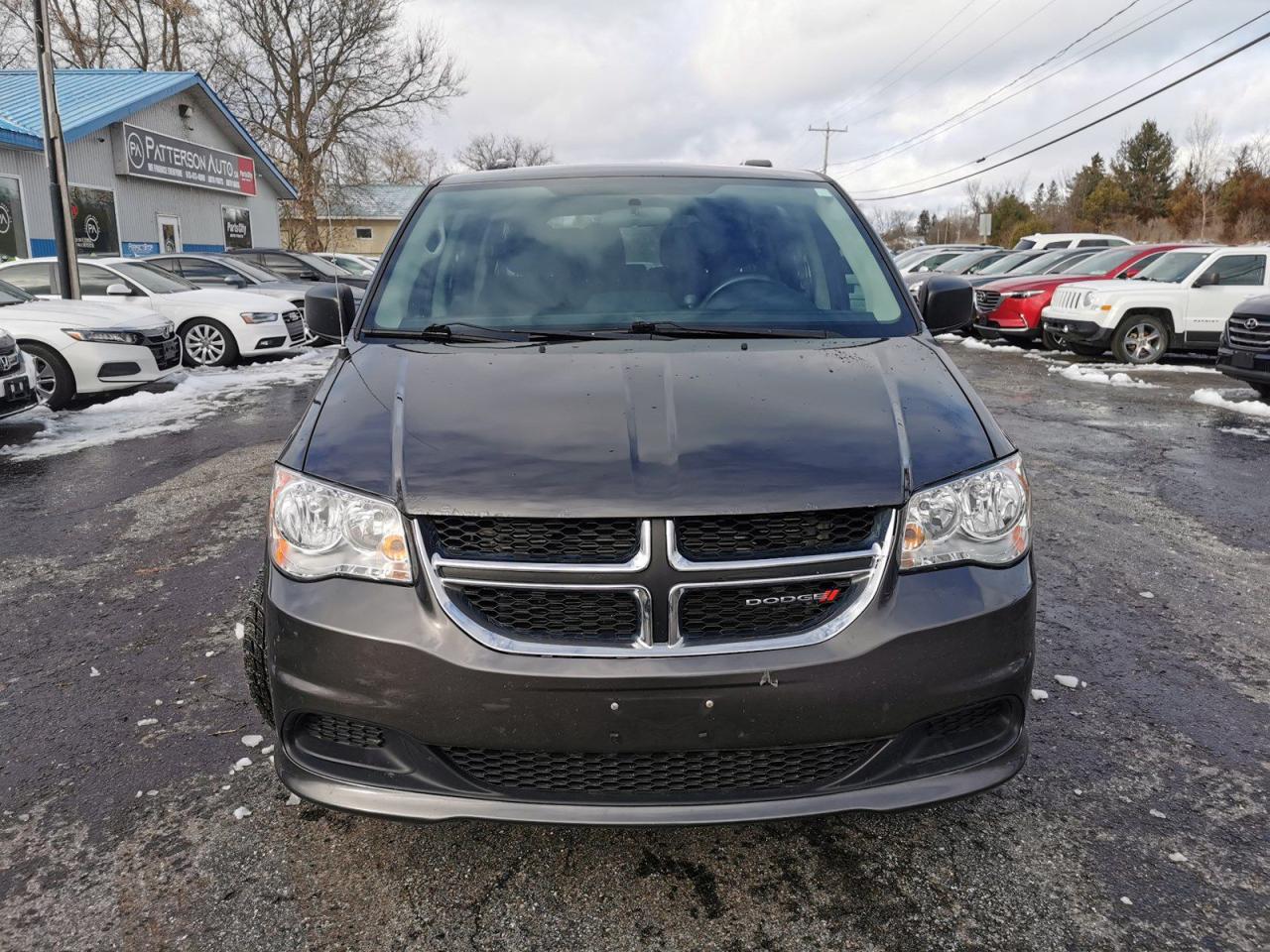 2017 Dodge Grand Caravan SE - Photo #8