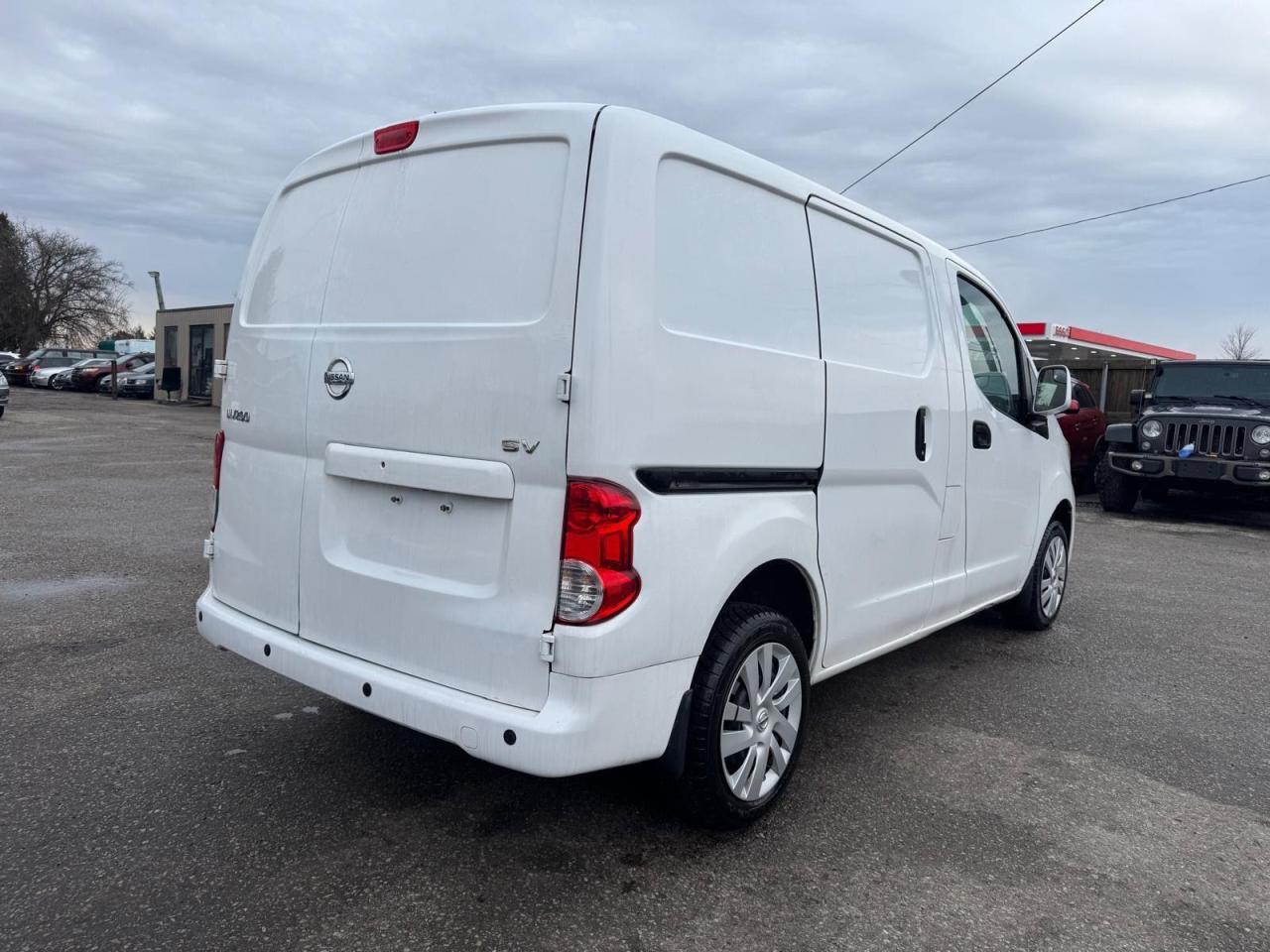 2018 Nissan NV200 SV, BACKUP CAM, 4 CYL, ONLY 147KMS, CERTIFIED - Photo #5