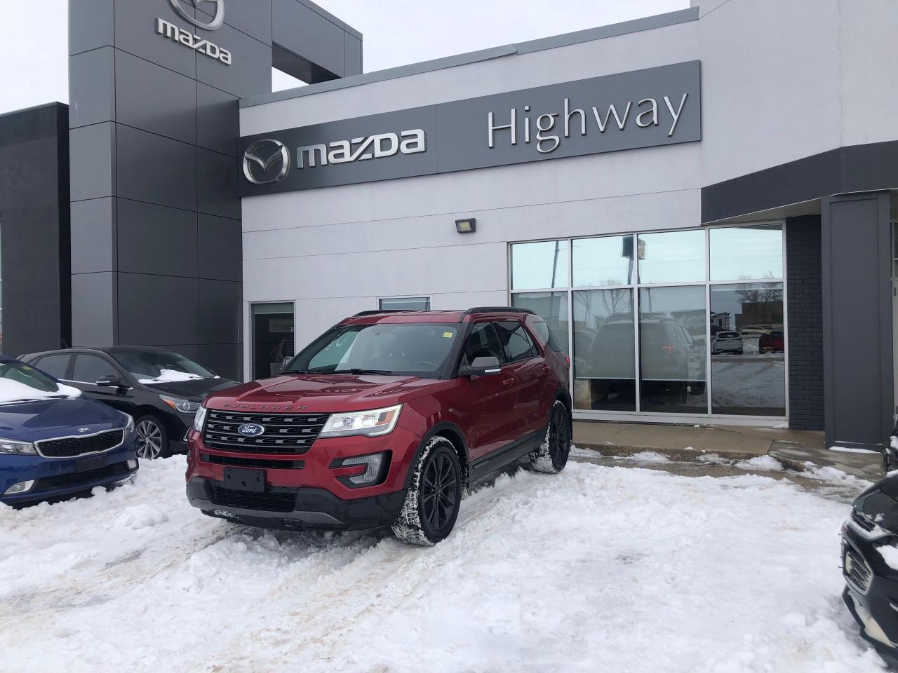 Used 2017 Ford Explorer XLT - 4WD for sale in Steinbach, MB