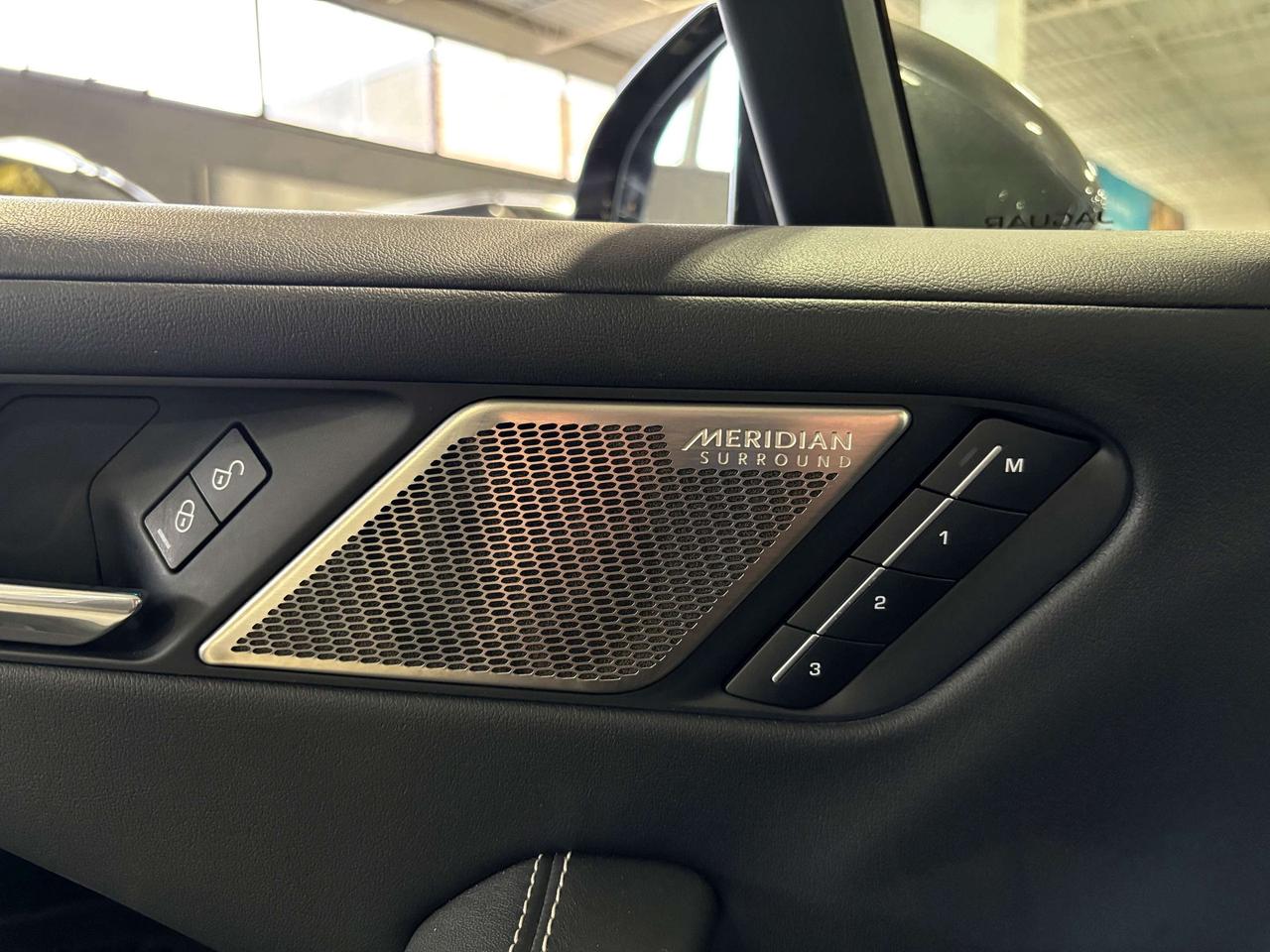2019 Jaguar I-PACE HSE AWD|NAV|PANO|MERIDIANSURROUND|LED|LEATHER|HUD| Photo