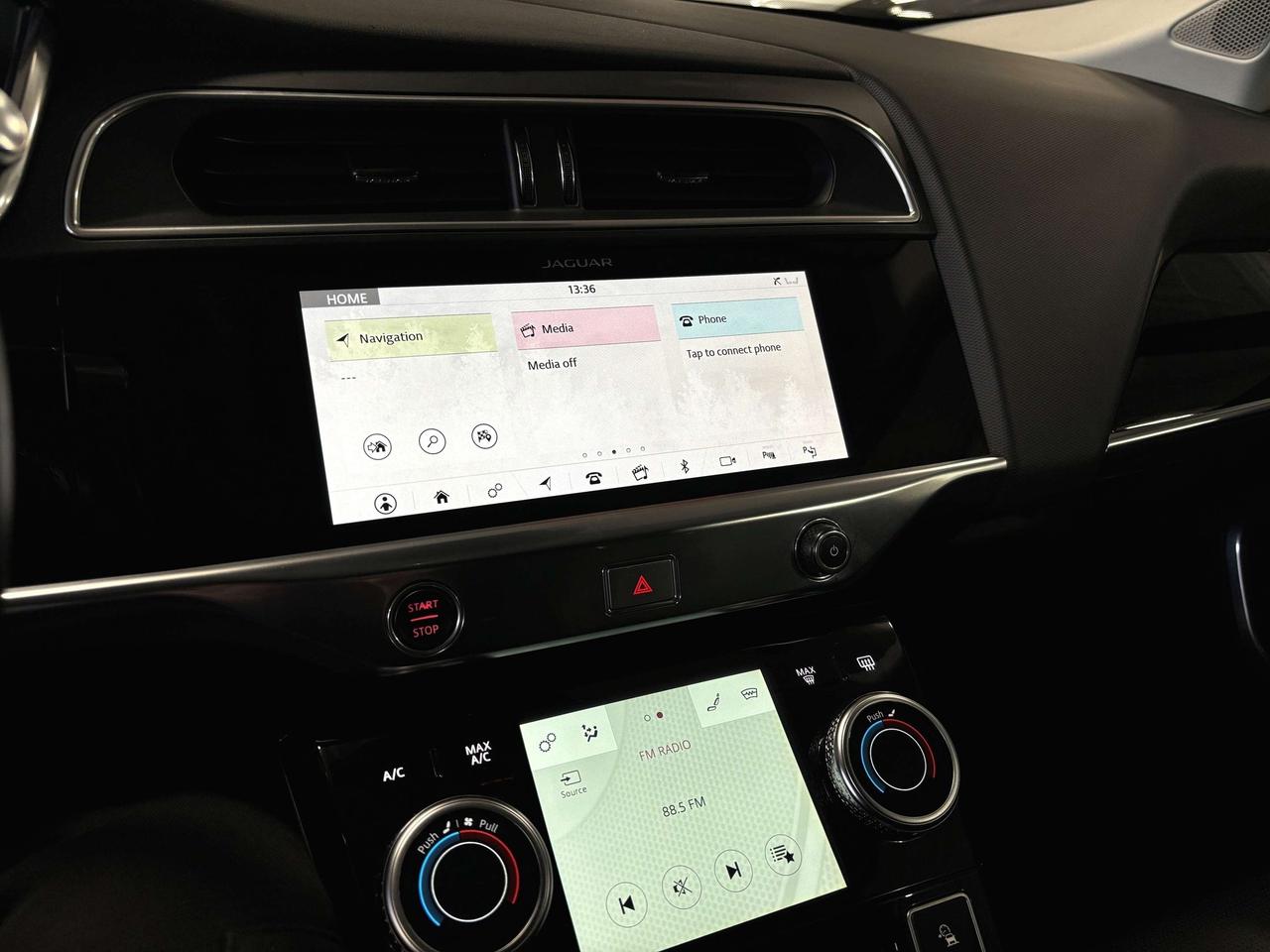 2019 Jaguar I-PACE HSE AWD|NAV|PANO|MERIDIANSURROUND|LED|LEATHER|HUD| Photo