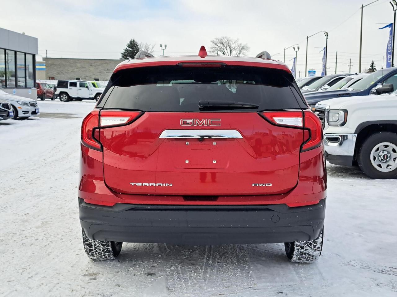 2022 GMC Terrain SLE 4x4 ~Bluetooth ~Remote Start ~CarPlay Photo3