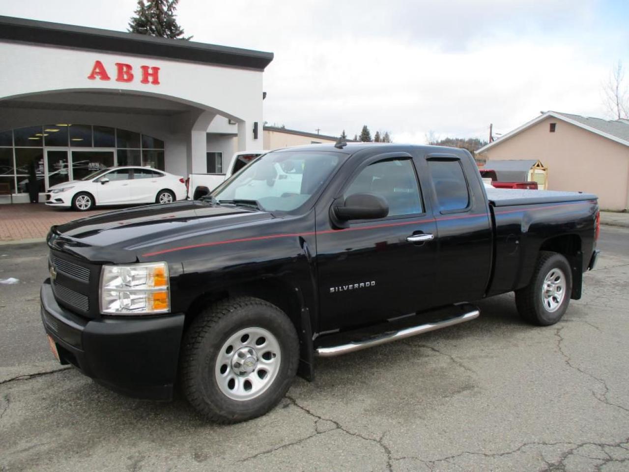 Used 2010 Chevrolet Silverado 1500 EXTENDED CAB 2WD for sale in Grand Forks, BC