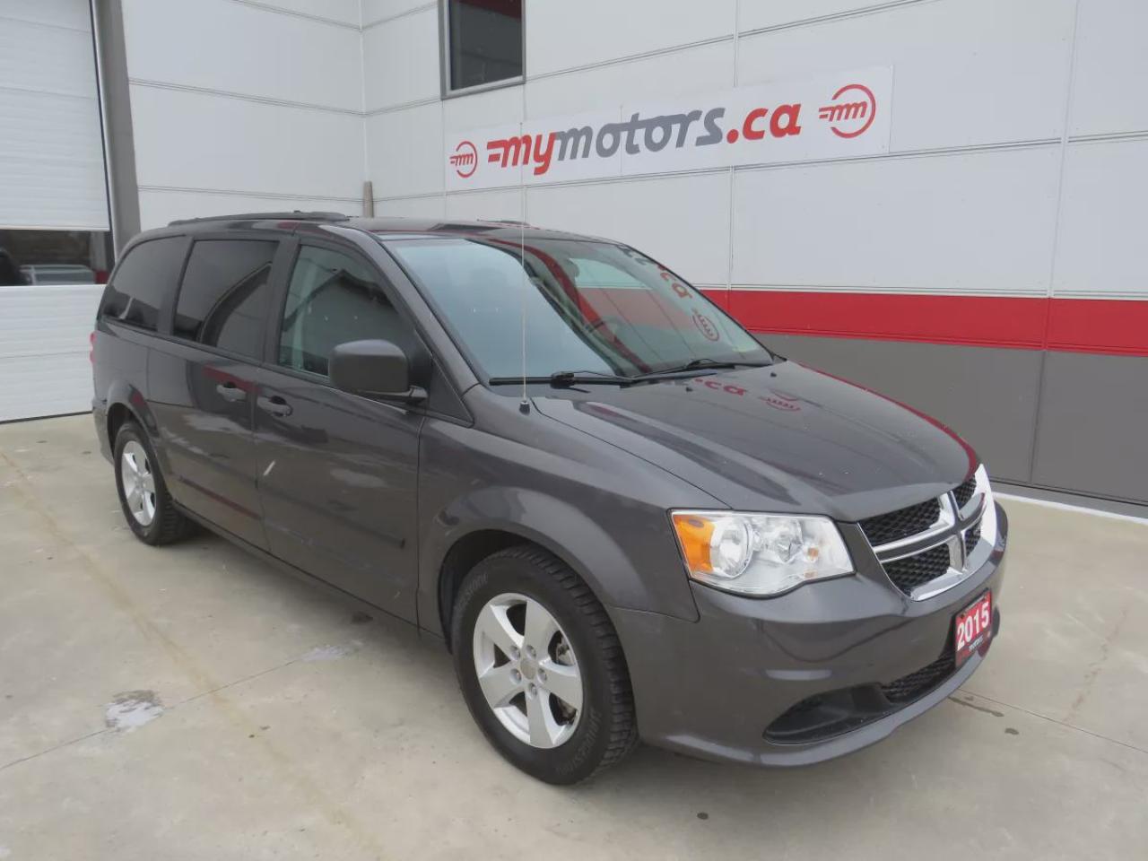 Used 2015 Dodge Grand Caravan Canada Value Package (**VERY VERY LOW KM!!!**ALLOY RIMS**TINTS**CRUISE CONTROL**BLUETOOTH**7 PASSENGER**CD PLAYER**ECO MODE**) for sale in Tillsonburg, ON