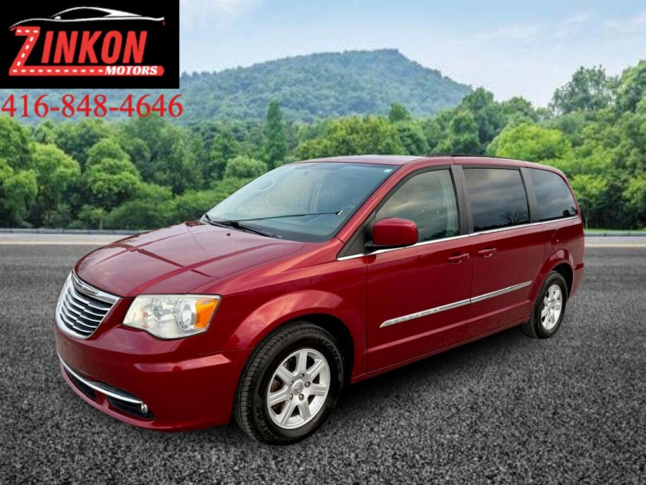 Used 2011 Chrysler Town & Country TOURING | SUNROOF | NAVI | BACK UP CAM | POWER SEAT for sale in Pickering, ON