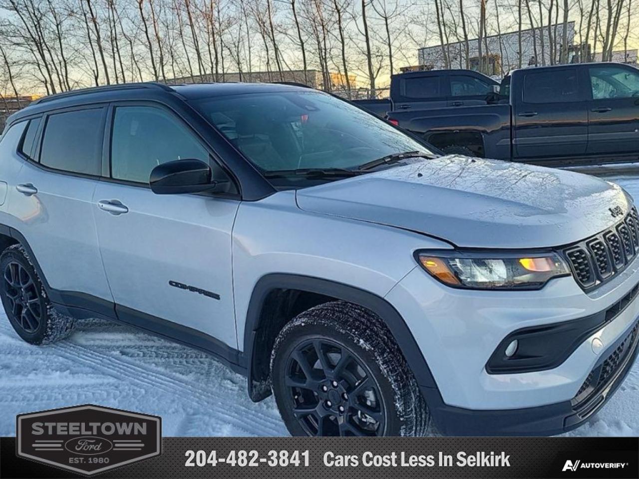 Used 2024 Jeep Compass Altitude  - Leather Seats -  4G Wi-Fi for sale in Selkirk, MB