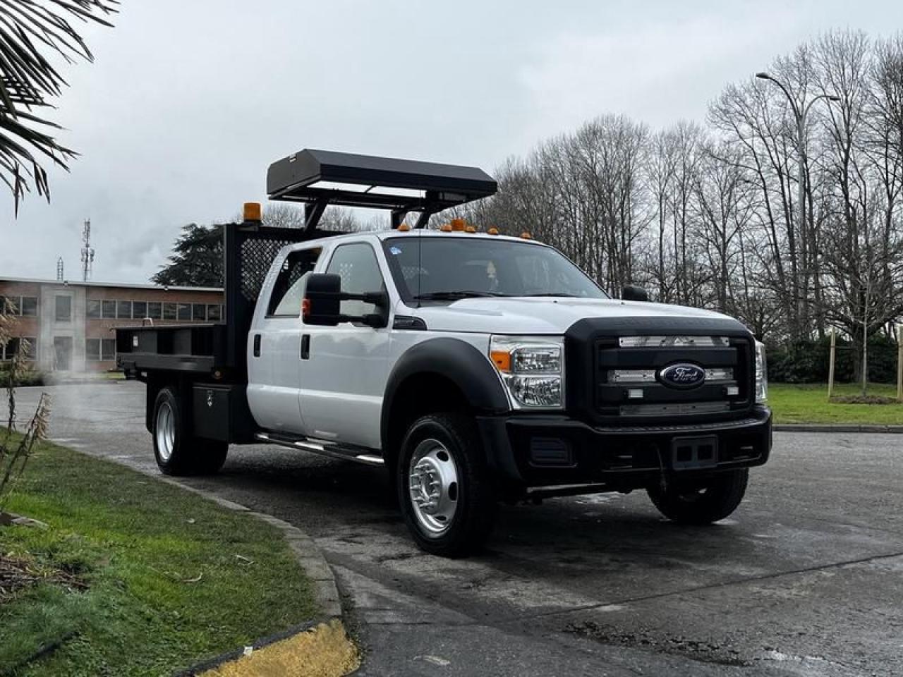 Used 2015 Ford F-550 Dump Truck 2WD for sale in Burnaby, BC