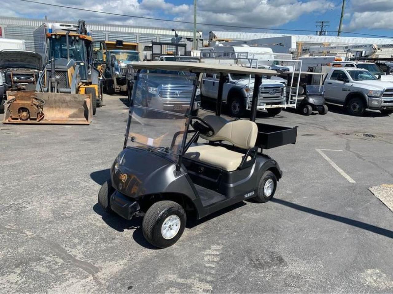 Used 2017 Yamaha GOLF CART G29 E Electric With Deck for sale in Burnaby, BC