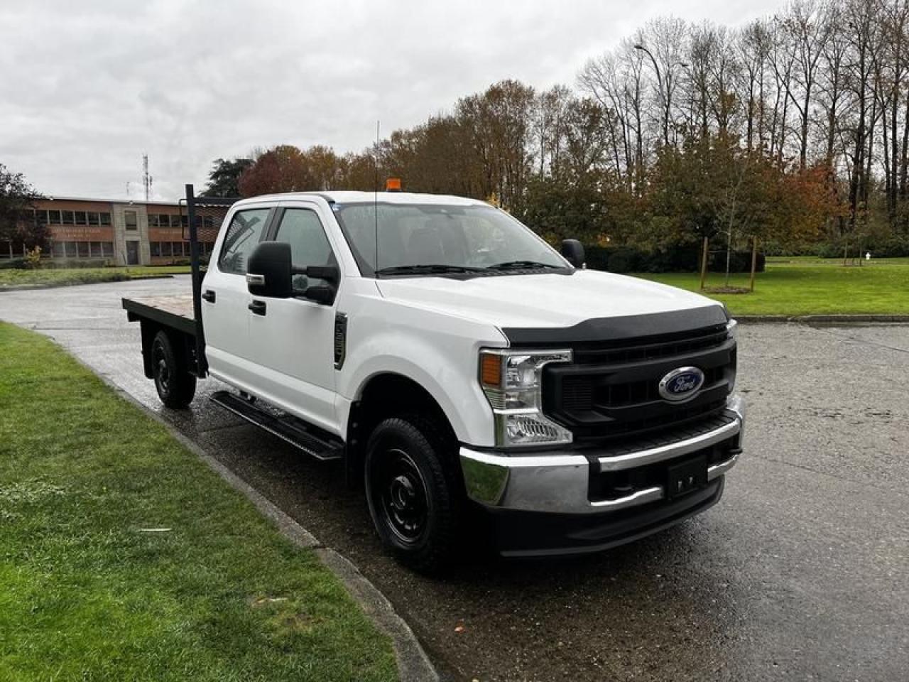 Used 2020 Ford F-350 SD 8 Foot Flat 4WD for sale in Burnaby, BC