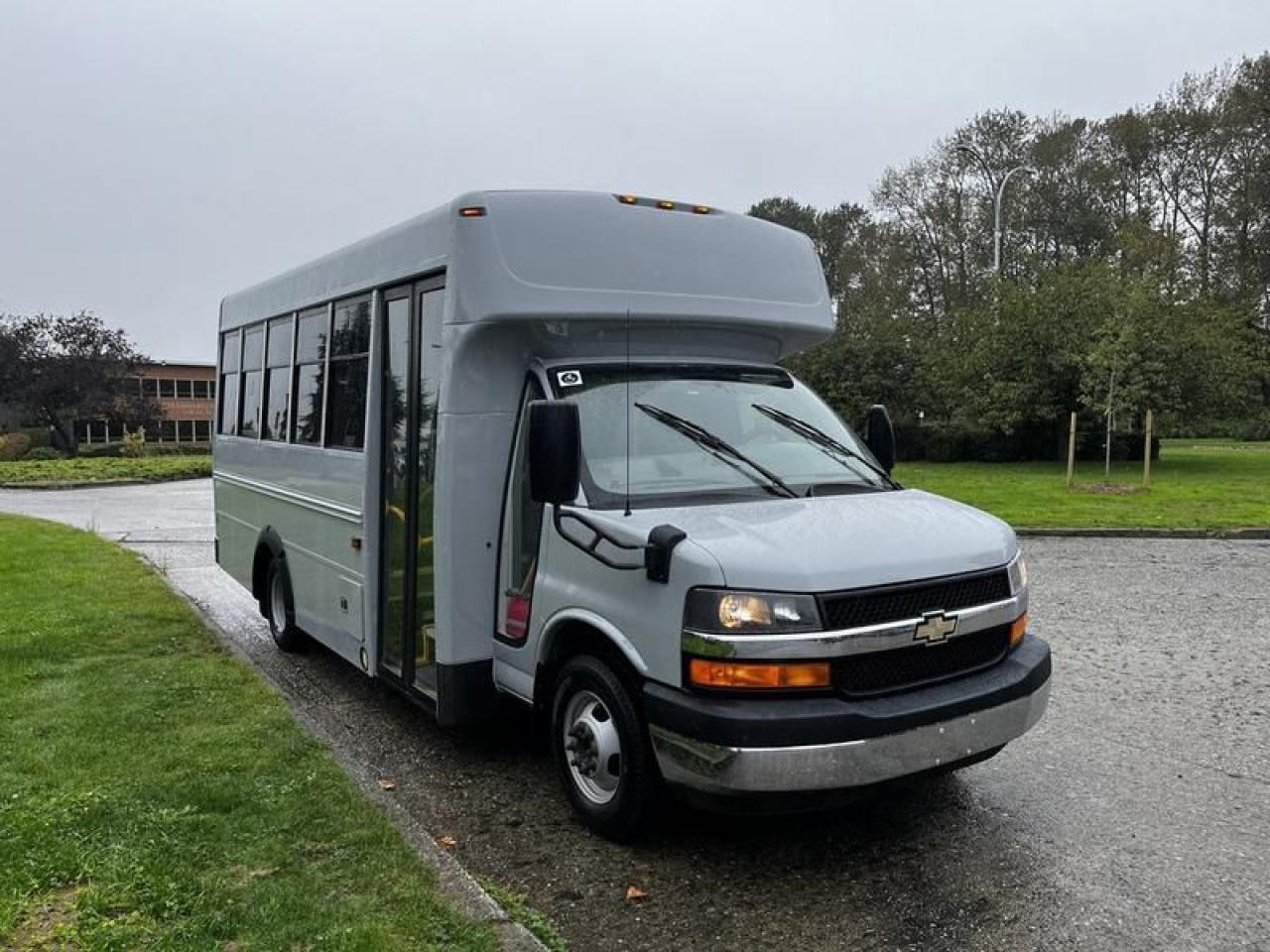 Used 2015 Chevrolet Express G450013 Passenger Wheelchair Accessible Duramax Diesel Shuttle Bus for sale in Burnaby, BC