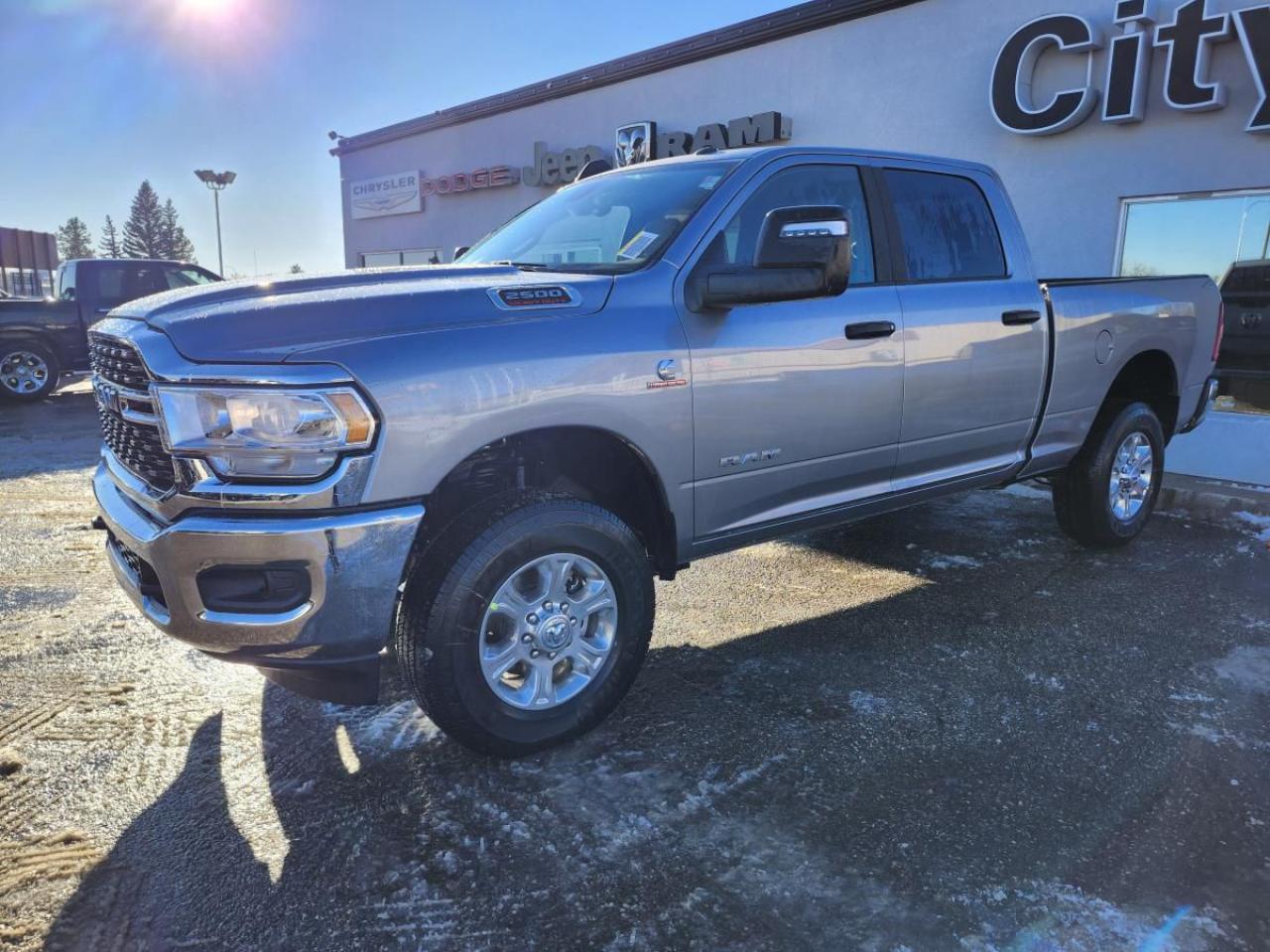 New 2024 RAM 2500 Big Horn cabine d'équipe 4x4 caisse de 6 pi 4 po for sale in Medicine Hat, AB