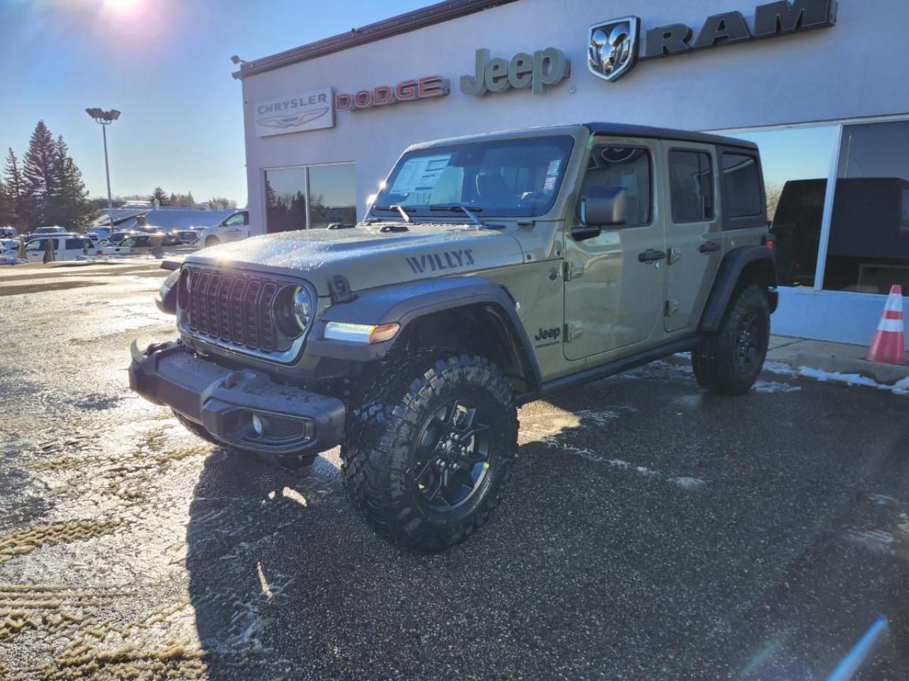 New 2025 Jeep Wrangler Willys 4 portes 4x4 for sale in Medicine Hat, AB