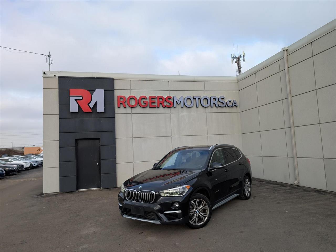 Used 2017 BMW X1 xDrive28i - NAVI - PANO ROOF - LEATHER - REVERSE CAM for sale in Oakville, ON